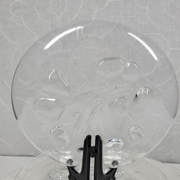 Luminarc Shrimp Plates 7.5" Clear Embossed Design Lunch Plate Set of 4 - Picture 4 of 14